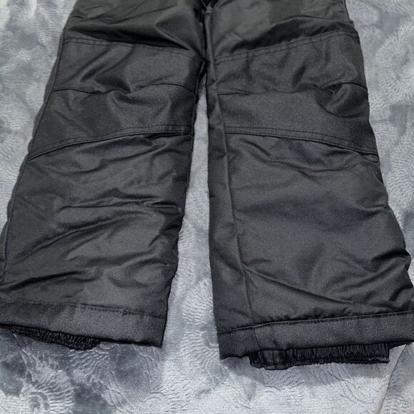 Kids  Snow Bib - All in Motion Black XS. Insulated. Wind And Water Resistant. Q - Picture 3 of 5